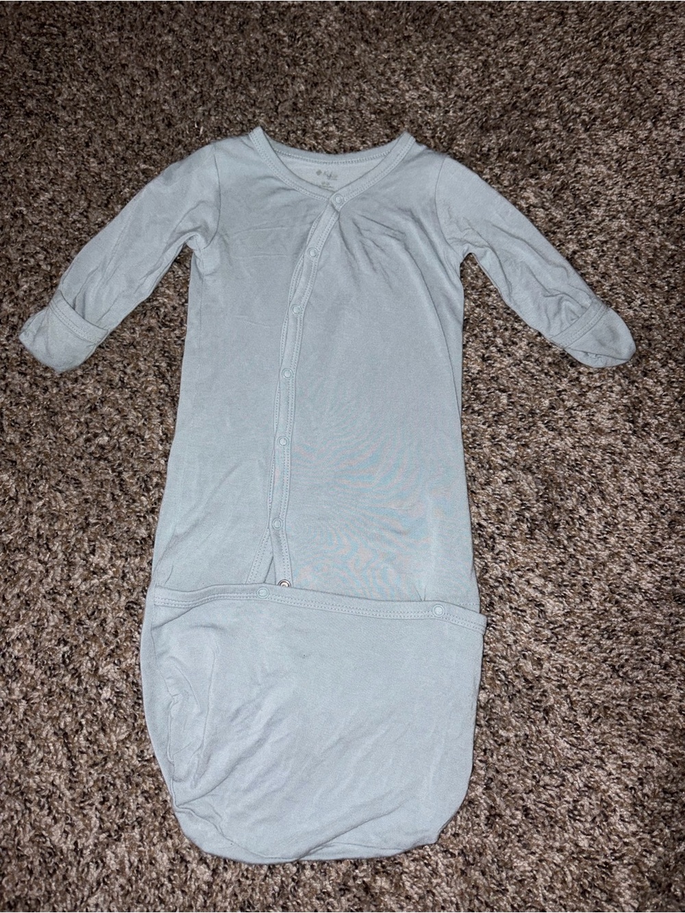 Kyte Baby Snap Gown